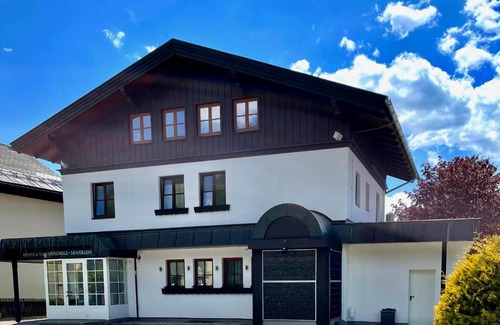 Thorl Apartment | Modern Apartment in Central Bad Mitterndorf for Families