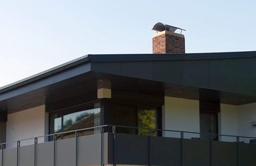 Prunn Apartment | Modern Apartment with Balcony – Guest Rated 9.8/10