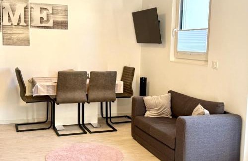 Meckenbeuren Apartment | Family-Friendly Ferienwohnung Brochenzell Near Ravensburger Spieleland
