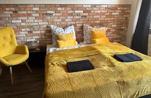 Neuhausen/Erzgeb. Apartment | Modern Apartment 5 Minutes from Wasserschloss - Free WIFI