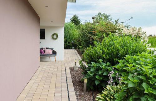 Haarbach Apartment | Modern Family-Friendly Apartment Near Bad Griesbach