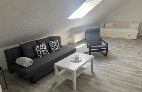 Muckensturm Apartment | Comfortable 2-Bedroom Apartment in Stuttgart Bad-Cannstatt