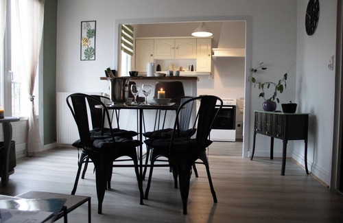 Chateauroux Apartment | Modern Lemoine: Perfect for Business Travels and Families
