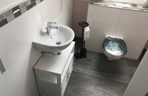 Feuchtwangen Apartment | Modern Retreat for Nature Lovers Near Kreuzgangstadt