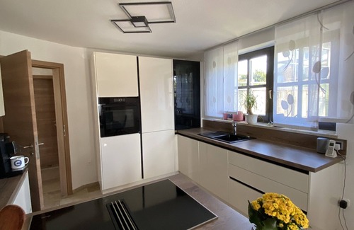 Wassertruedingen Apartment | Modern Country Retreat with Child-Friendly Amenities