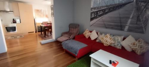 Gries Apartment | Modern Apartment with Kitchen and 9/10 Guest Rating