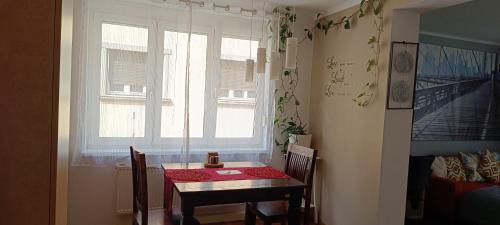 Gries Apartment | Modern Apartment with Kitchen and 9/10 Guest Rating