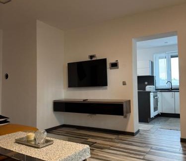 Braunau am Inn Apartment | Moderne Wohnung Bahnhof nähe