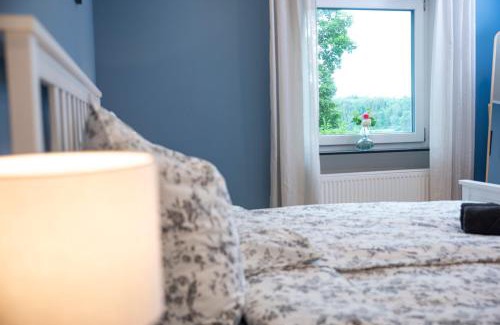 Donaueschingen Apartment | Modern Retreat with Private Garden - Pet and Child Friendly
