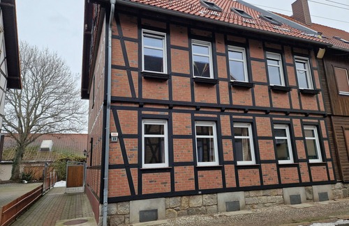 Wernigerode Apartment | Modern Apartment in Renovated Timber-Framed House