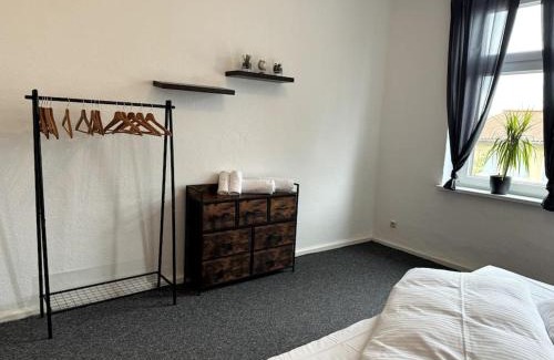 Bitterfeld Apartment | Modern Apartment Near Train Station and Goitzschesee