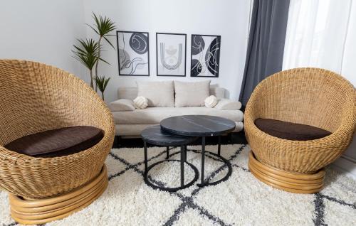 Zentrum-Sued Apartment | Modern 2-Bedroom Apartment Near City Center - Ideal for Families