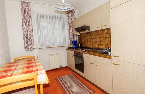 Bad Fuessing Apartment | Stylish 2-Bedroom Apartment with Private Terrace & Breakfast