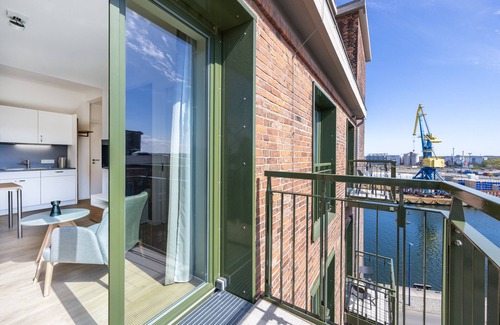 Wismar Apartment | Premier Apartment with Balcony and Sauna in Harbor Location