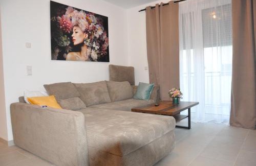 Bischofsheim Apartment | Modernes Apartment in B'heim 1 OG WG3