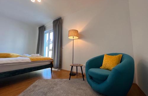 Oststadt Apartment | Modernes Apartment mit Balkon und Parkplatz Zentrum