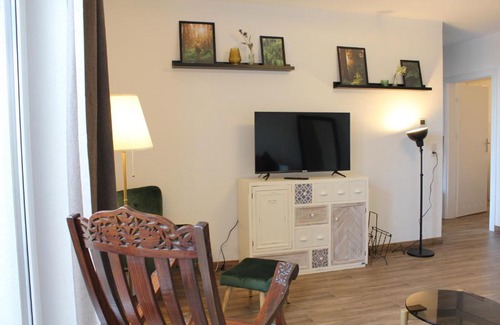 Hoechenschwand Apartment | Cozy Schwarzwälder Tierplätzchen with Terrace & Parking