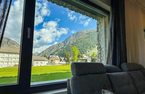 Andermatt Apartment | Modernes Bergblick Apartment im Herzen von Andermatt Sonne & Terasse