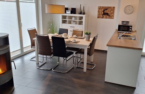 Nordhorn House | Modern Holiday Home with Hot Tub, Sauna & Perfect Location