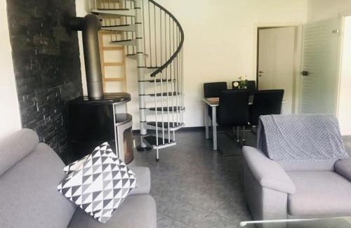 Langsur House | Child-Friendly Modernes Ferienhaus Sauerblick with Great Reviews