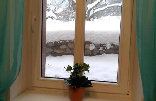 Karpacz Apartment | Cozy Studio Retreat Near Nature with Spa and Kitchen