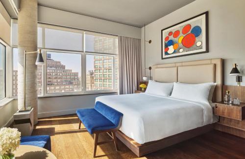 SoHo Hotel | Elegant ModernHaus SoHo: 5-Star Luxury with Ocean Views