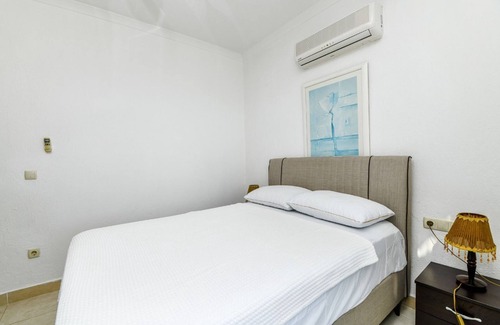 Mentese Apartment | Stylish 2BR Villa with Pool & Balcony in Bodrum
