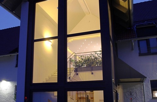 Altdorf Apartment | Cozy Superior Apartment with Ocean View & Family-Friendly Perks