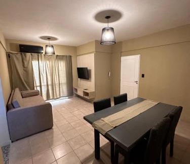 Santiago del Estero Apartment | Moderno Apart Centrico para 4 Personas con Patio