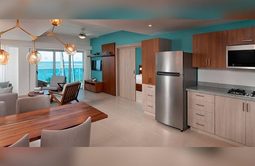 Luperon Apartment | Family-Friendly Modern Apartment with Ocean View - 3 Bedrooms