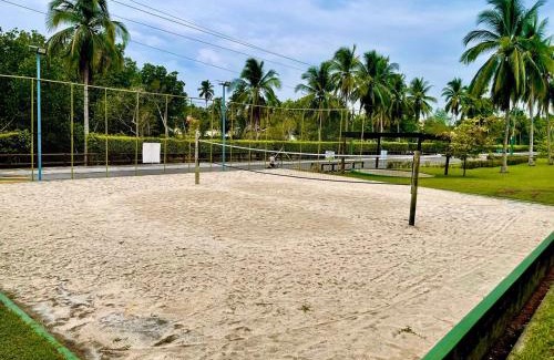 Puerto Quetzal House | Moderno chalet en la playa! Condominio Likin