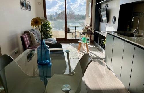 Los Angeles Apartment | Top-Rated Modern Apartment with Private Parking in Los Ángeles