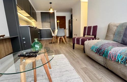 Los Angeles Apartment | Top-Rated Modern Apartment with Private Parking in Los Ángeles