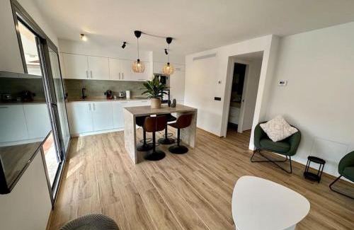 Puerto de Soller Apartment | Inviting Terrace Apartment "Llebeig" - 4-Star Family Retreat