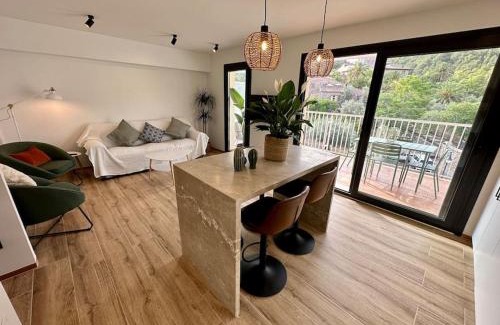 Puerto de Soller Apartment | Inviting Terrace Apartment "Llebeig" - 4-Star Family Retreat