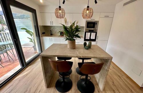 Puerto de Soller Apartment | Inviting Terrace Apartment "Llebeig" - 4-Star Family Retreat