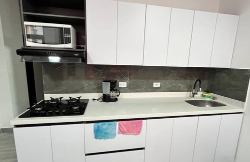 Villa Hermosa Apartment | Cozy Apartment 201: Ideal for Families and Pets