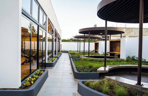 San Jose Apartment | Moderno y con Vista: Tu Refugio Urbano en San José