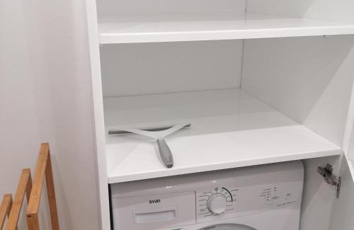 Almadraba-Canyelles Apartment | Vista Maravillosa: Modern Apartment with Wifi and Beach Access