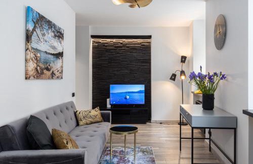 Avoti Apartment | Stylish and Child-Friendly 4-Star Apartment in Center