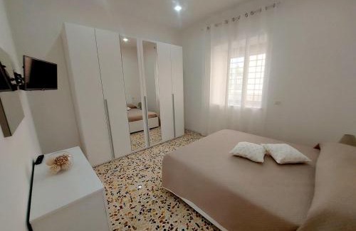 Mondragone Apartment | Modestina's house