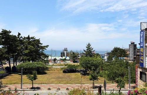 Taean House | Modni Pension