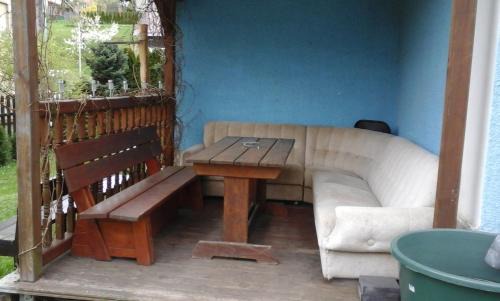 Horni Marsov Apartment | Modrý Dům: Guest Rated 9/10 with Family-Friendly Amenities