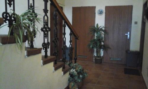 Horni Marsov Apartment | Modrý Dům: Guest Rated 9/10 with Family-Friendly Amenities
