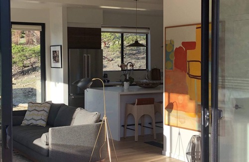 Calistoga House | Top-Rated Modular Casita with Pool & Breakfast Included