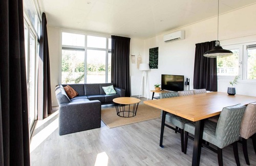 Schin op Geul Ski Chalet | Relax at Residence Valkenburg: Ideal Family Getaway