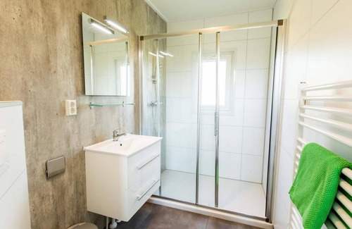 Schin op Geul Ski Chalet | Relax at Residence Valkenburg: Ideal Family Getaway