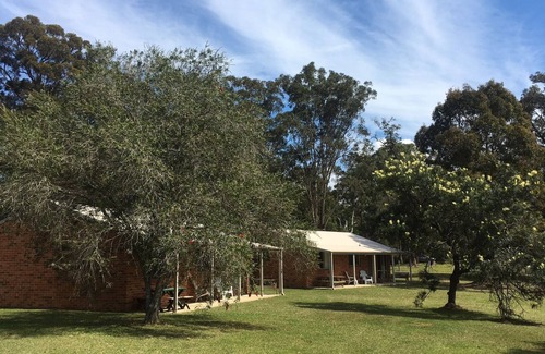 Moruya Cottage | Experience Mogendoura Farm: Oceanfront Cottages for Families