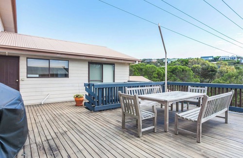 Moggs Creek House | Relaxing Coastal Retreat at Moggs View - Pool & Oceanfront