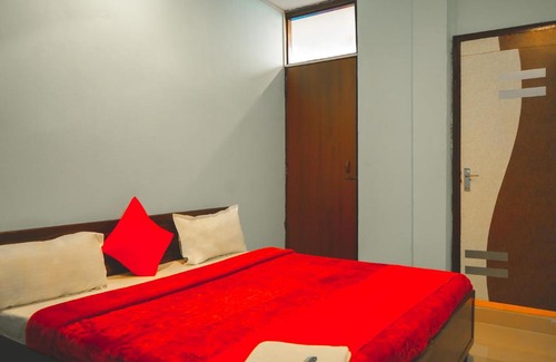 East of Kailash Hotel | Cozy Mohan Villa - Family-Friendly Stay in East of Kailash